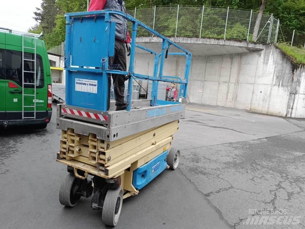 JLG 2030 ES Škaraste platforme