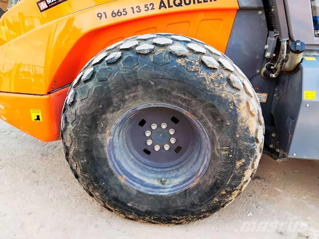 Hamm H 16 i Valjci sa jednim bubnjem