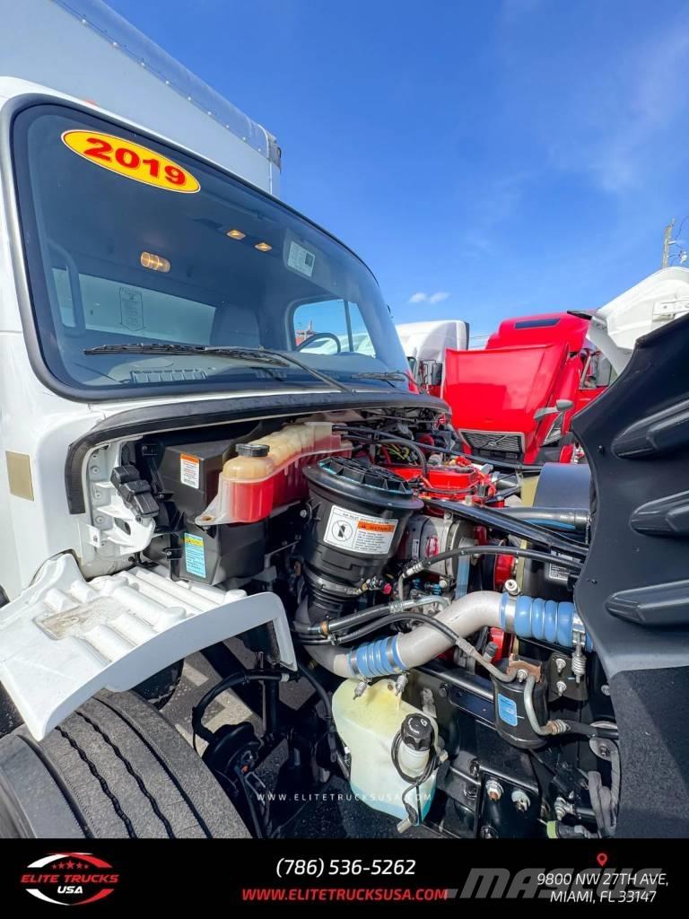 Freightliner M106 Sanduk kamioni