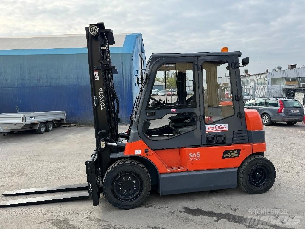 Toyota 7FBMF45 Električni viličari