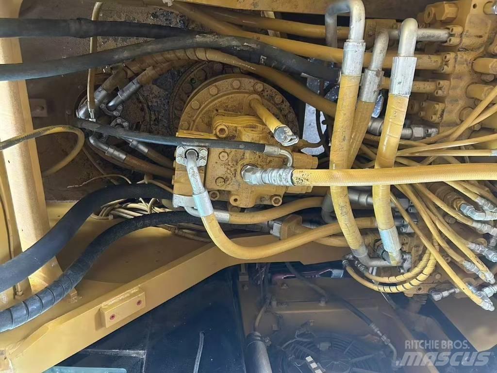 CAT 329 D L Bageri gusjeničari