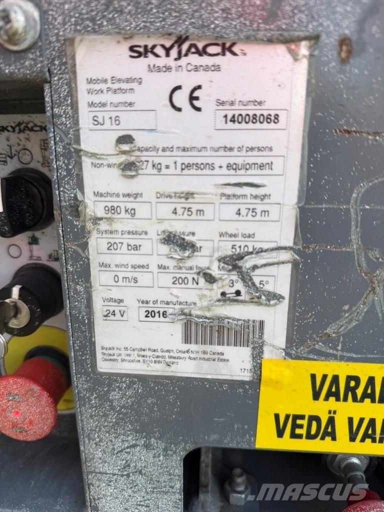 SkyJack SJ 16 Vertikalne radne podizne platforme