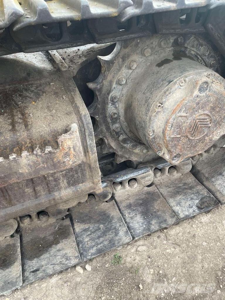 JCB JZ 235 LC Bageri gusjeničari