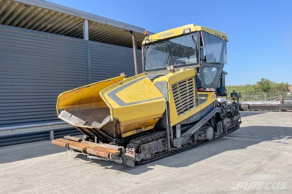 Bomag BF 700 C-2 Asfaltni finišeri