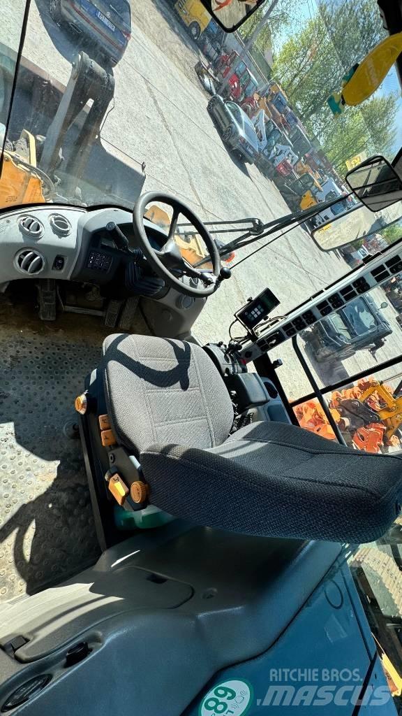 Volvo L 90 F Utovarivači na kotačima