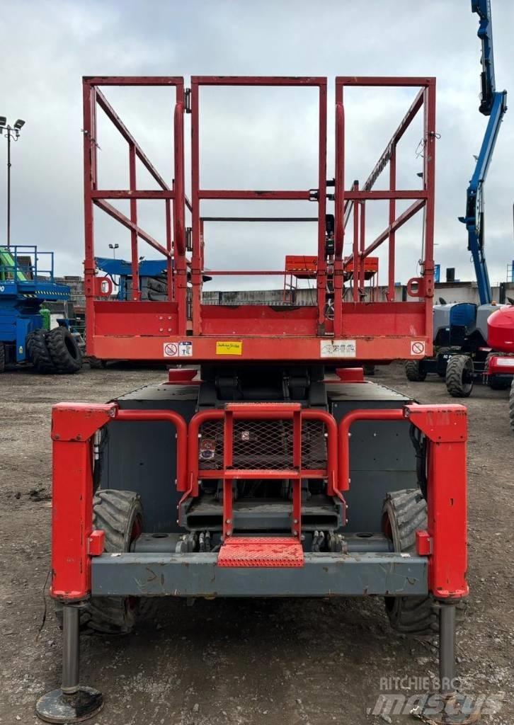 SkyJack SJ 6832 RT Škaraste platforme