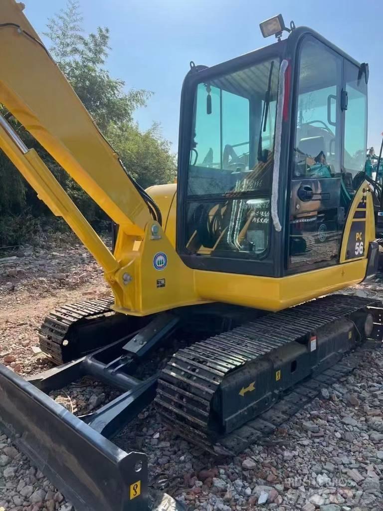 Komatsu 56-7 Bageri gusjeničari