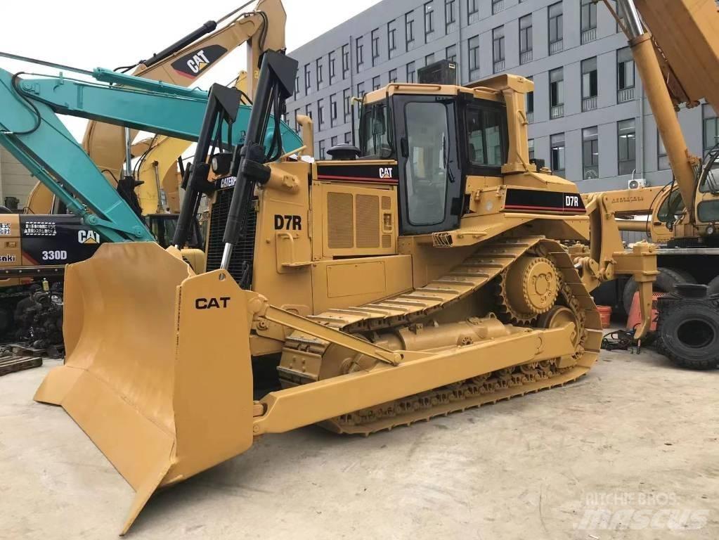 CAT D 7 R Buldožeri gusjeničari