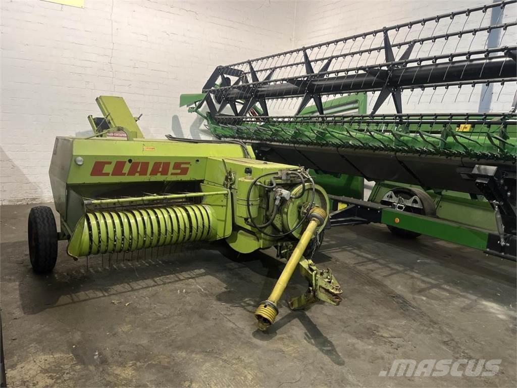 CLAAS Markant 50 Balirke za kockaste bale