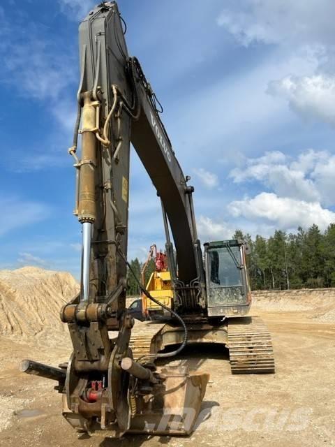 Volvo EC 300 EL Bageri gusjeničari