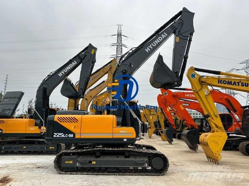 Hyundai 225LC-9S Bageri gusjeničari