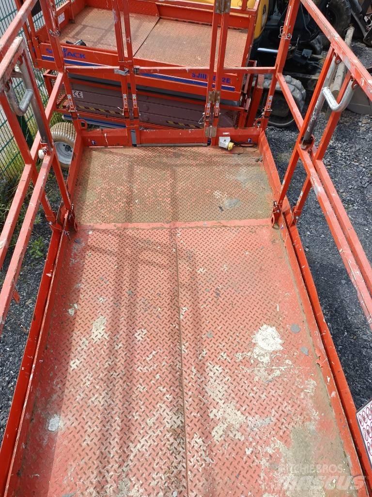 SkyJack SJ 6832 RTE Škaraste platforme