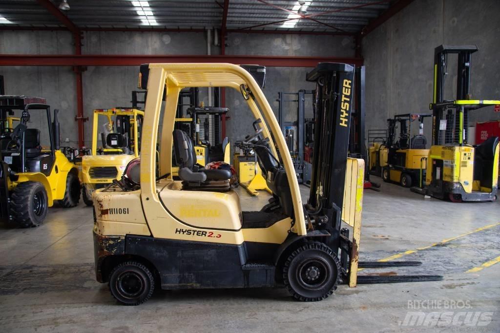 Hyster H2.5CT Plinski viličari