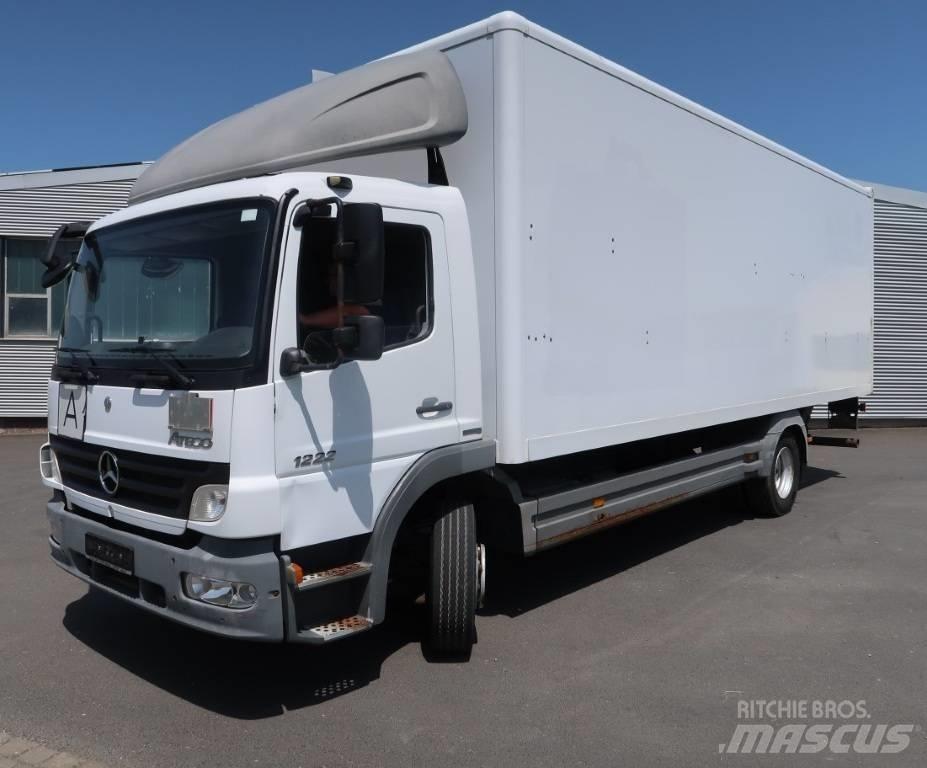 Mercedes-Benz 1222 L Sanduk kamioni