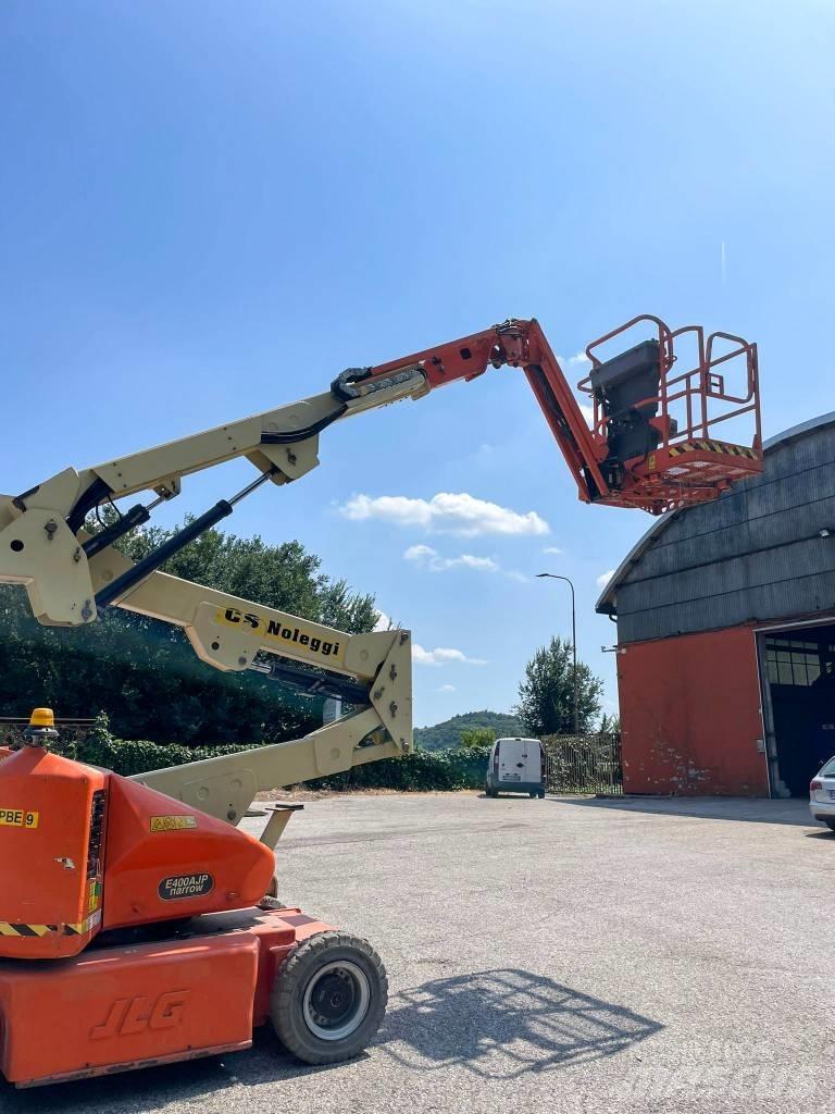 JLG E 400 AJP Zglobne podizne platforme