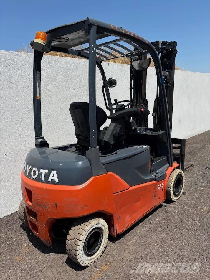 Toyota 8 FBMT 16 Električni viličari