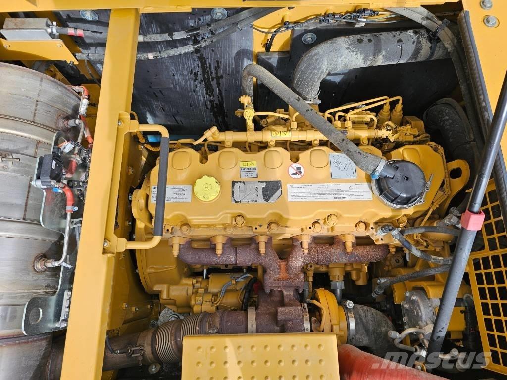 CAT 336 Next Gen Bageri gusjeničari