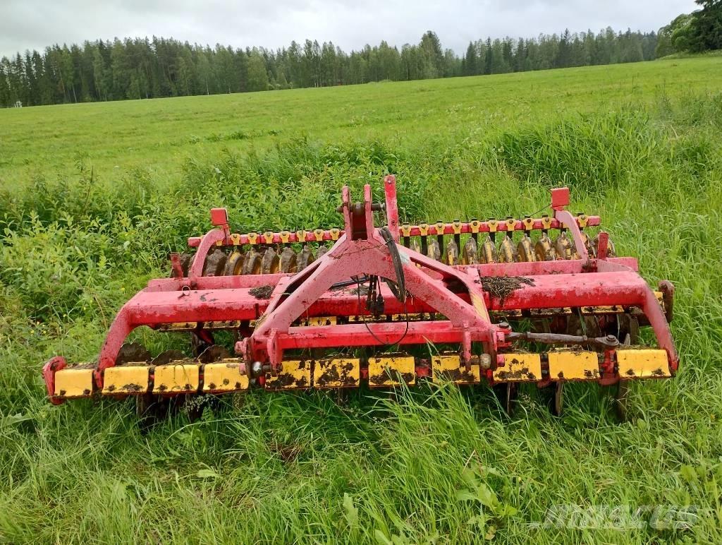 Väderstad CR 3000 Tanjurače