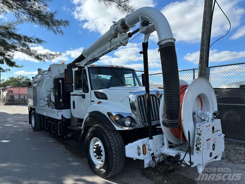 International 7400 Kombiji / vakuumski kamioni