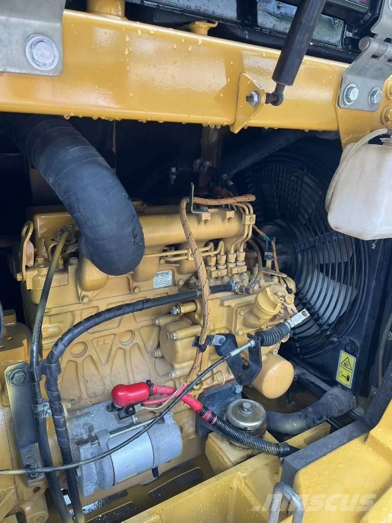 CAT 305.5 E2 Mini bageri <7t