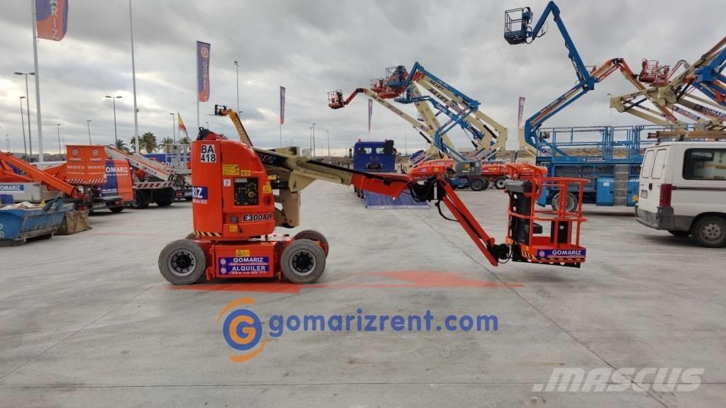 JLG E 300 AJP Zglobne podizne platforme