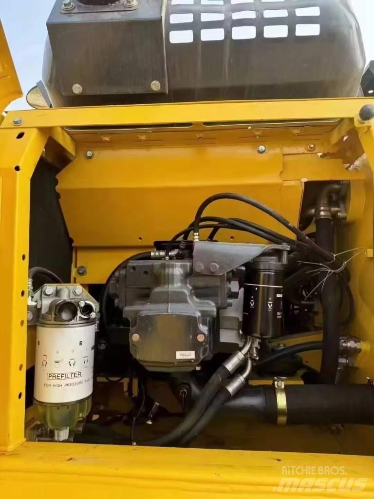 Komatsu PC 200 Bageri gusjeničari