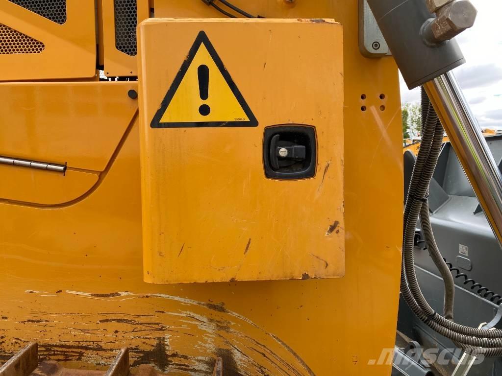 Liebherr PR 746 Buldožeri gusjeničari