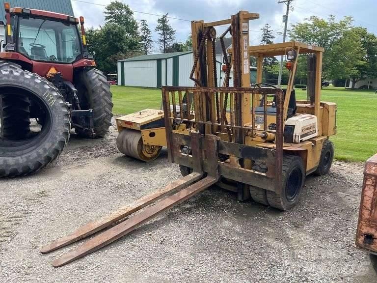 Komatsu FG 40ZT-4 Viličari - ostalo