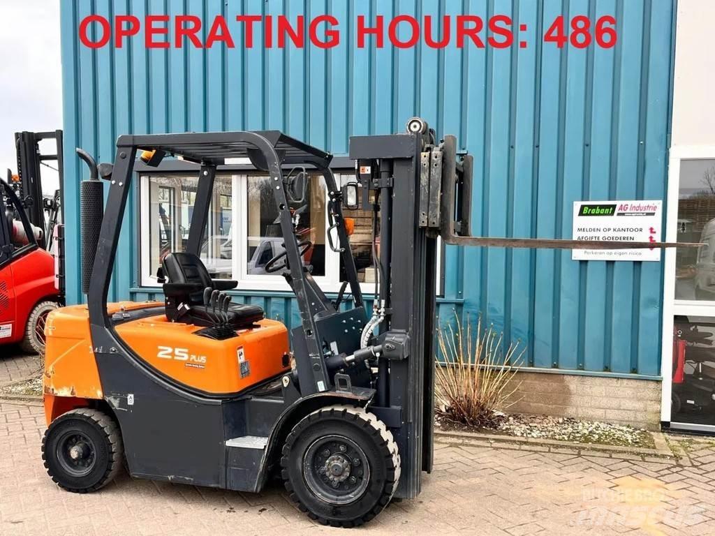 Doosan D25GP Dizelski viličari