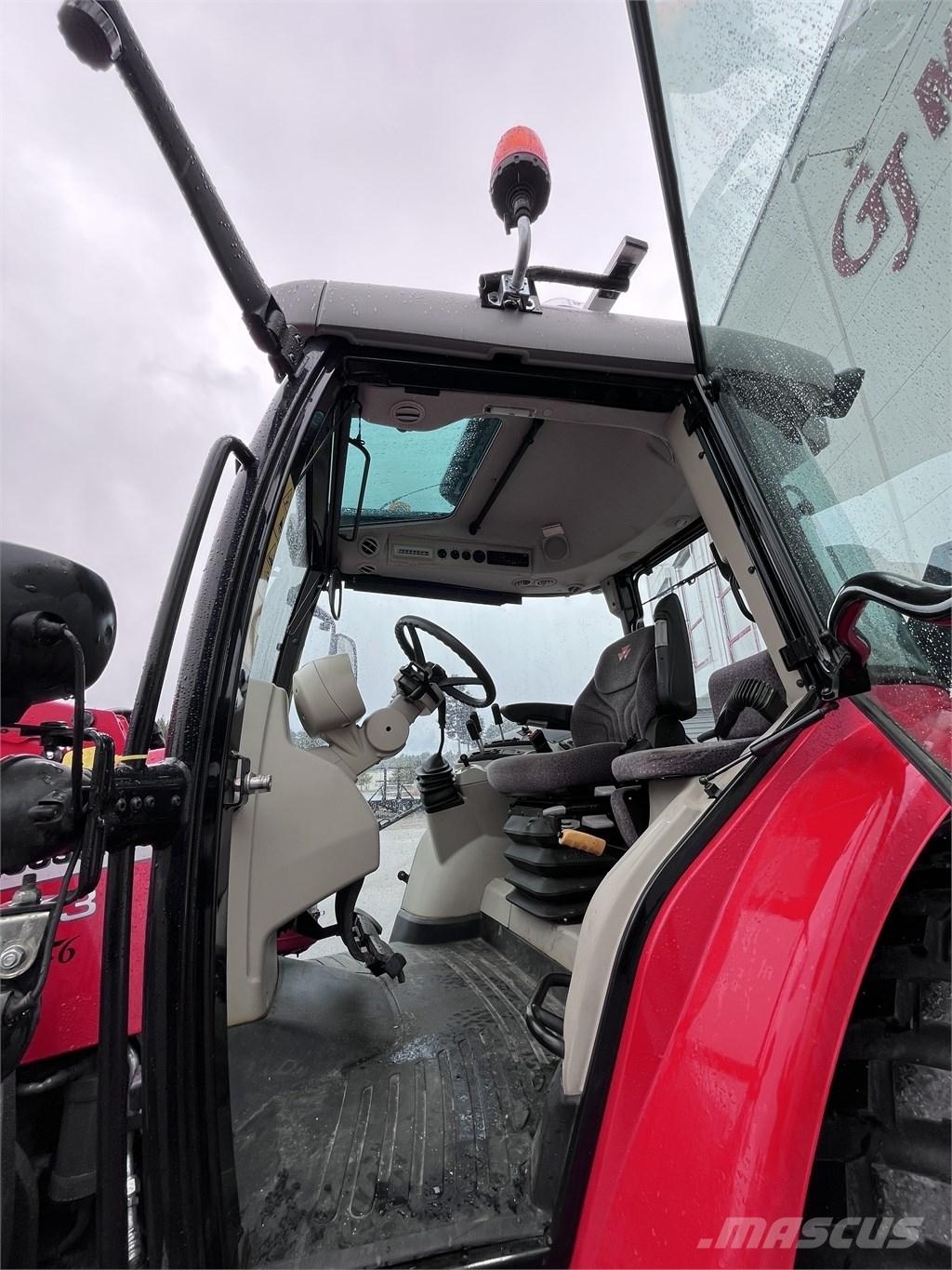 Massey Ferguson 5613 Traktori