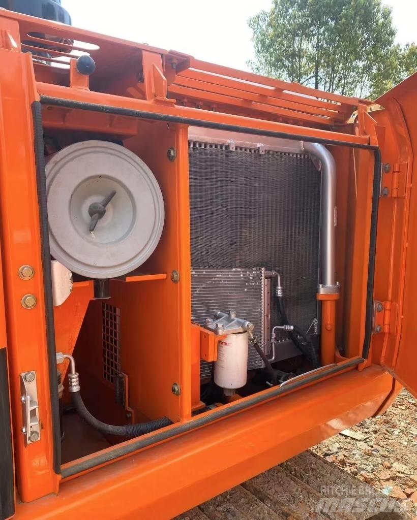 Doosan 150 Bageri gusjeničari