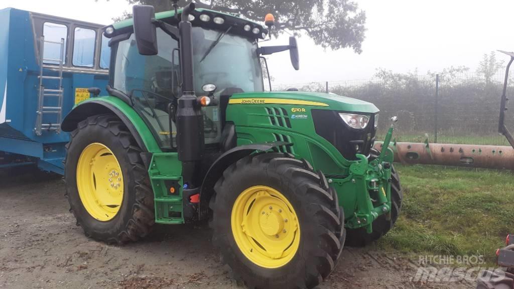 John Deere 6110 R Traktori