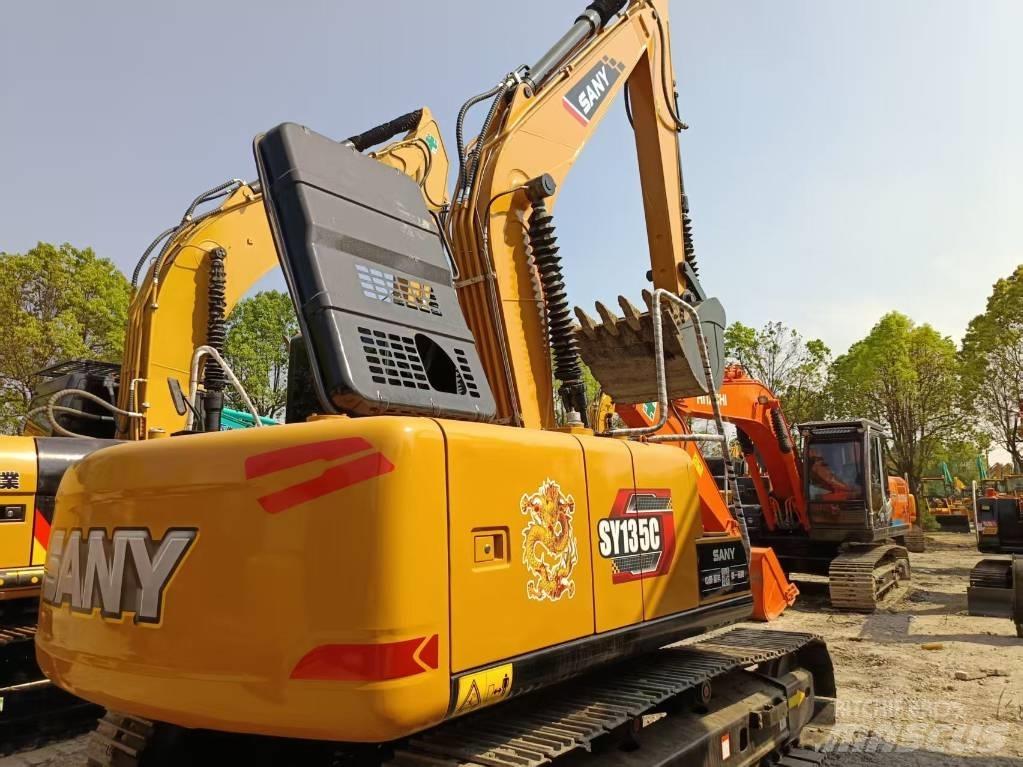 Sany SY135C Bageri gusjeničari
