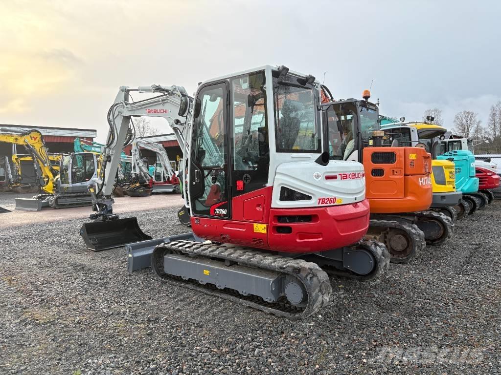 Takeuchi TB260 Mini bageri <7t