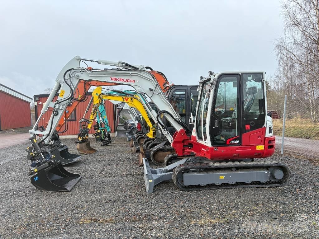 Takeuchi TB260 Mini bageri <7t