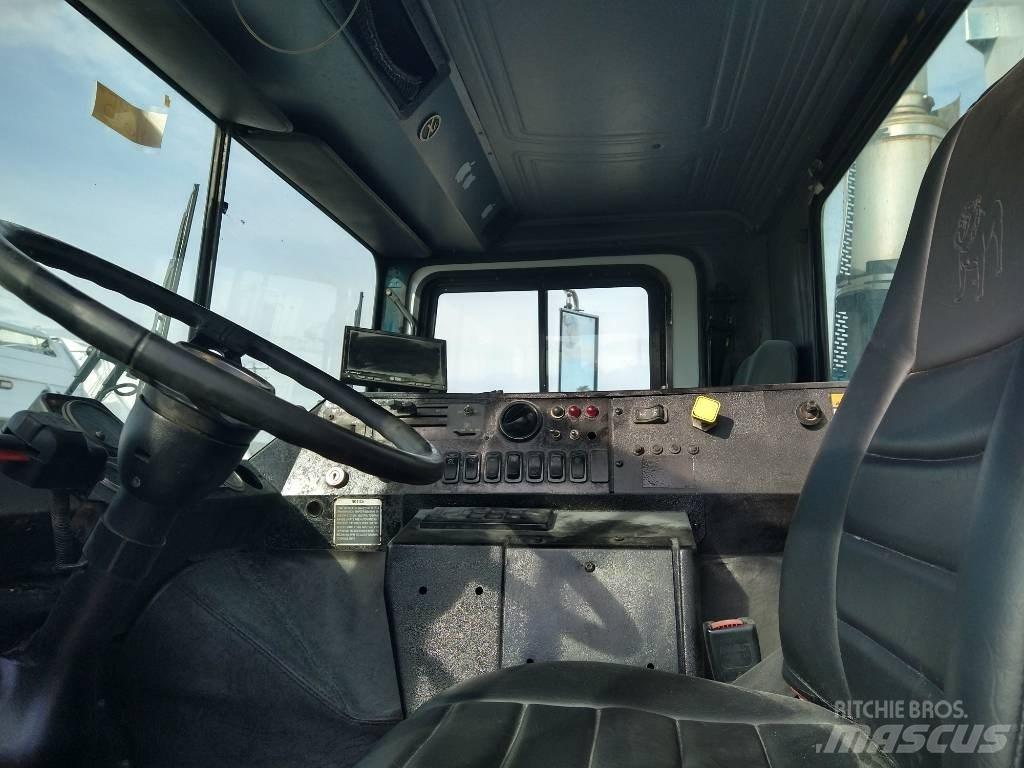 Mack MR Kamioni za otpad