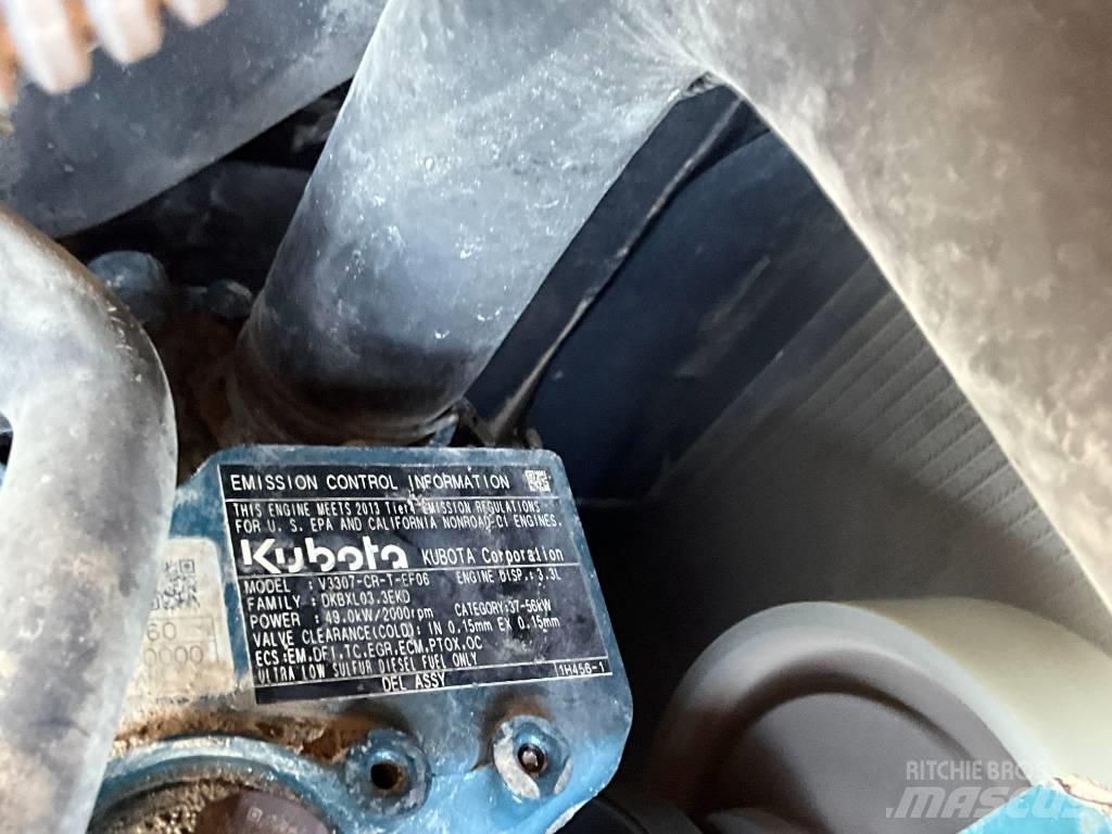 Kubota KX 080-4 Midi bageri 7t – 12t