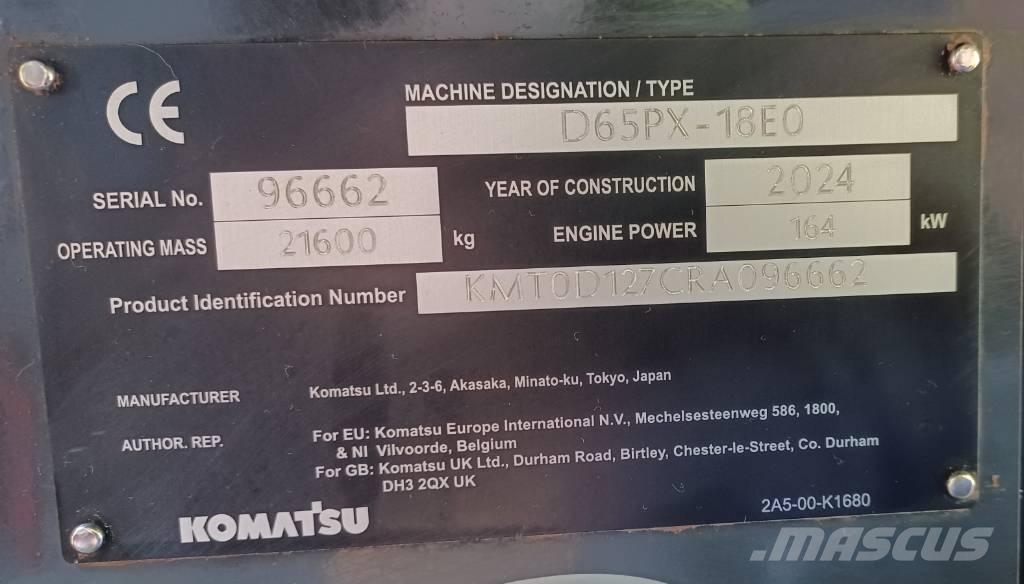 Komatsu D65PX-18E0 Buldožeri gusjeničari