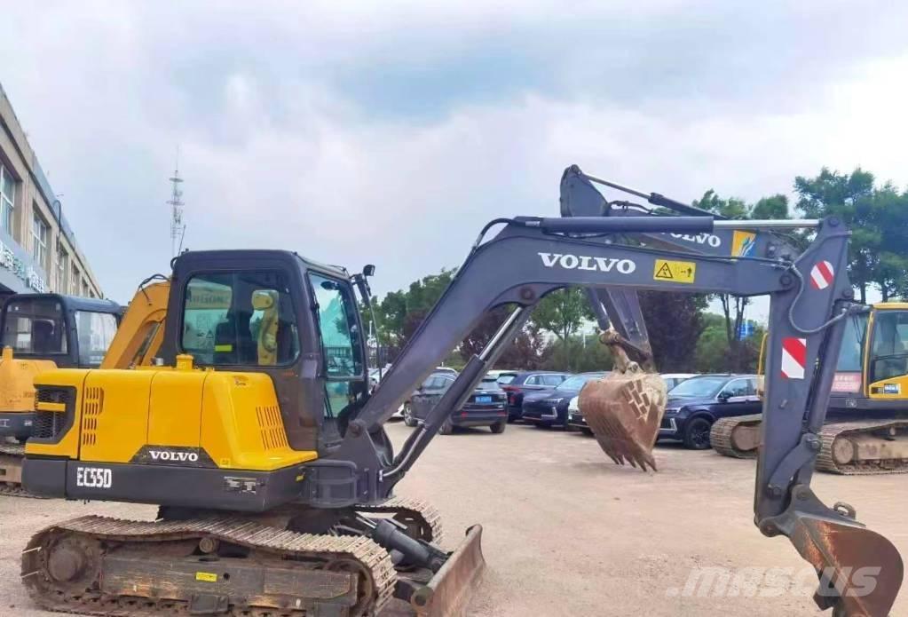 Volvo 55 Bageri gusjeničari