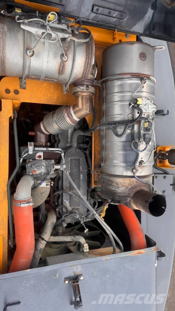 Hyundai HW 180 Bageri na kotačima