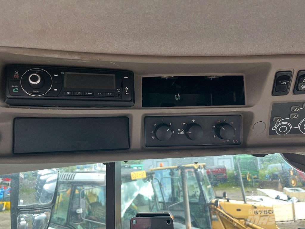 CASE Puma 240 CVX Traktori