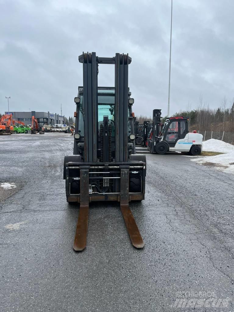 Nissan WG1F4A50Y Dizelski viličari