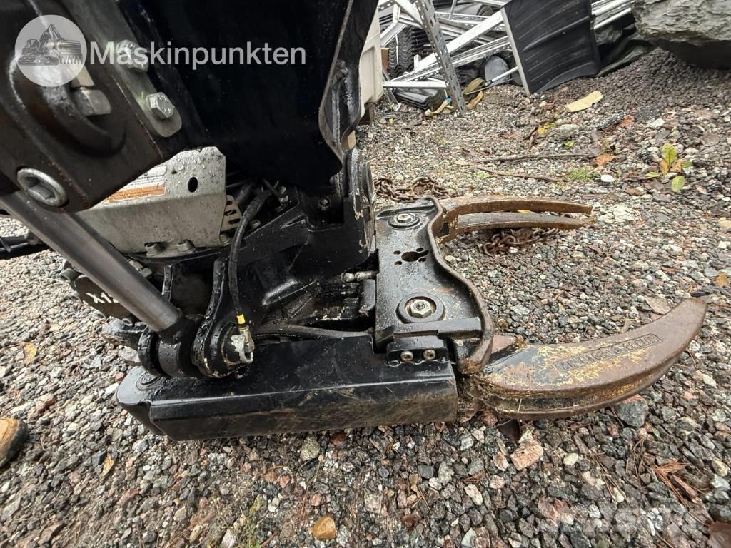 Takeuchi TB 370 Bageri gusjeničari