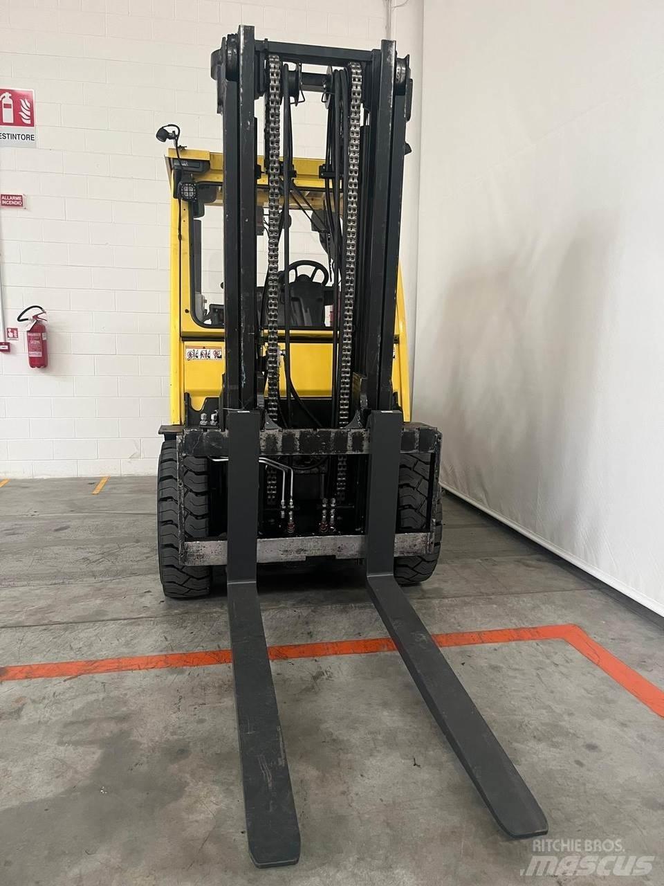 Hyster H5.5FT Dizelski viličari