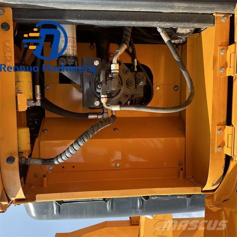 Hyundai 215-9S Bageri gusjeničari