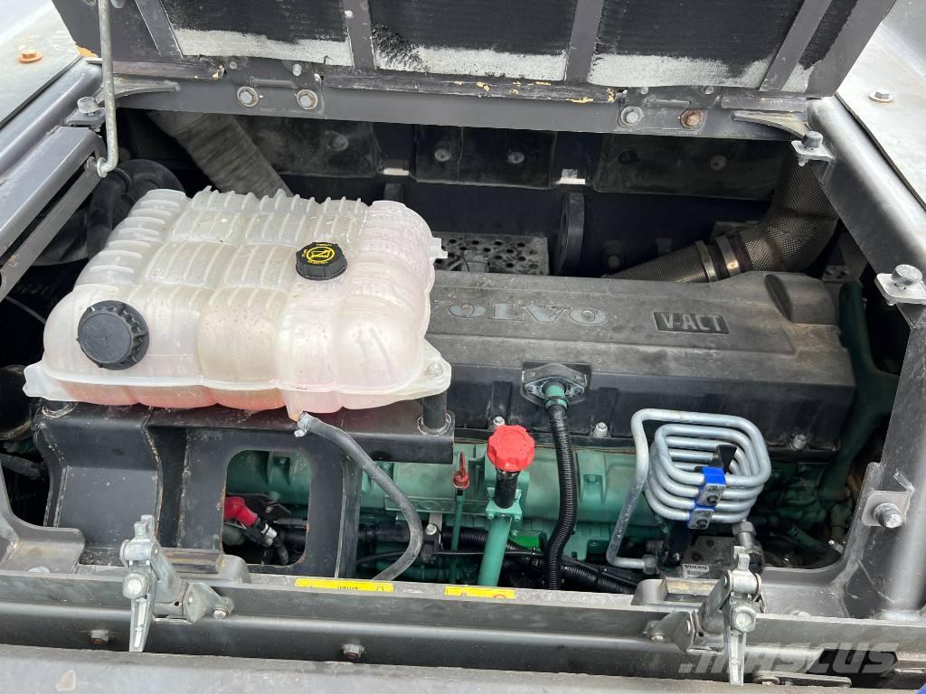 Volvo EC750E L Bageri gusjeničari