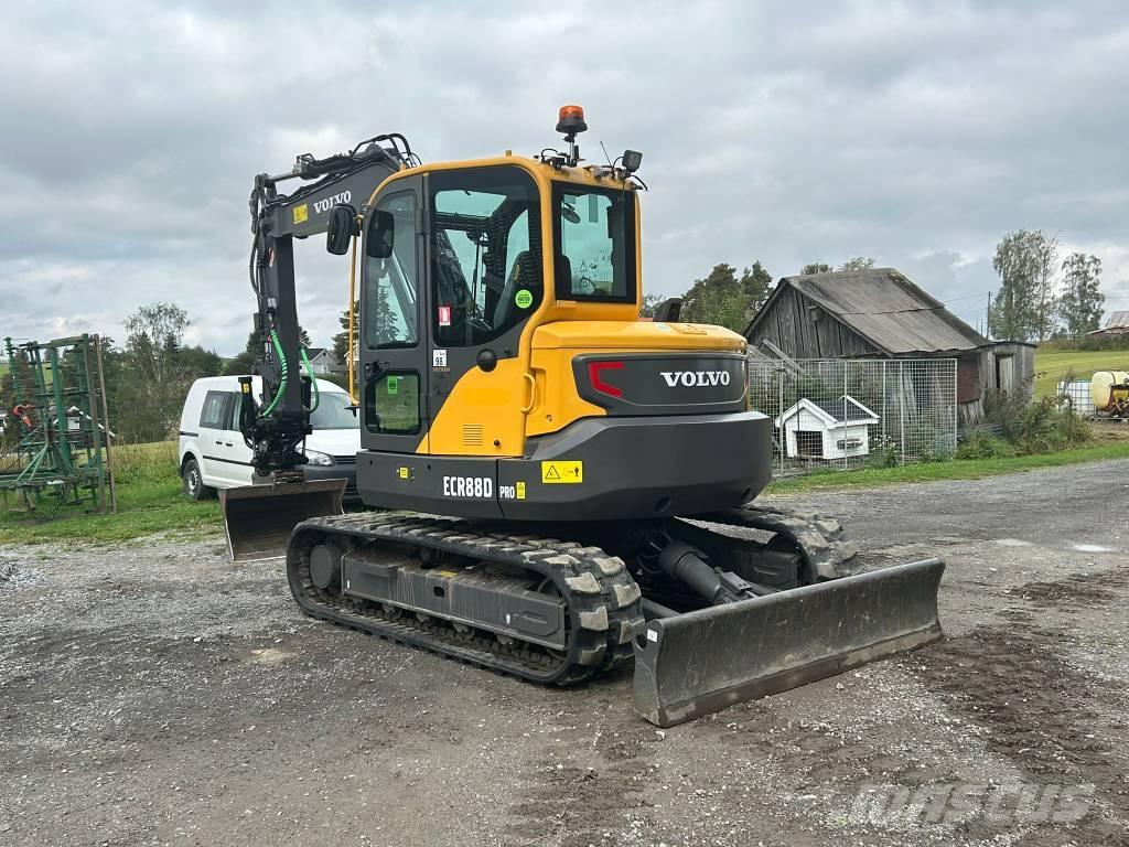 Volvo ECR 88 D PRO Midi bageri 7t – 12t