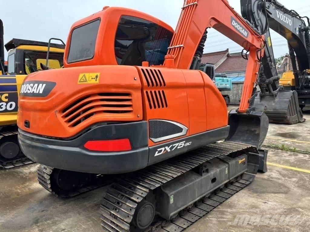 Doosan DX 75-9 Mini bageri <7t