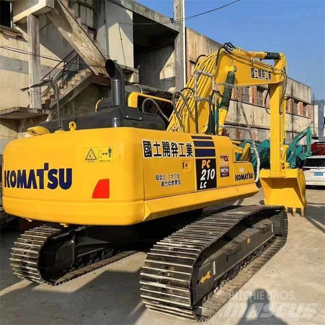 Komatsu PC 210 Bageri gusjeničari