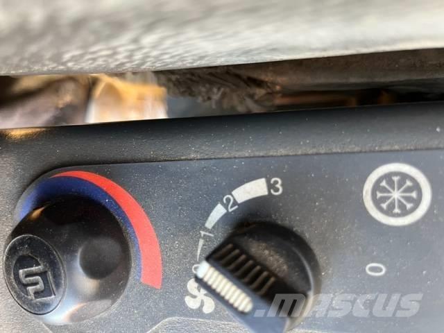 Komatsu PC 75 Midi bageri 7t – 12t